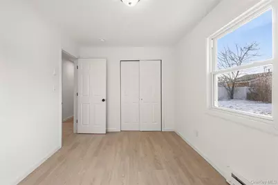 818 Meade Avenue, Bellport, NY 11713 - Photo 21