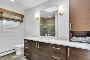 48 Randolph Dr, Dix Hills, NY 11746 - Photo 31