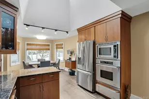 48 Randolph Dr, Dix Hills, NY 11746 - Photo 23