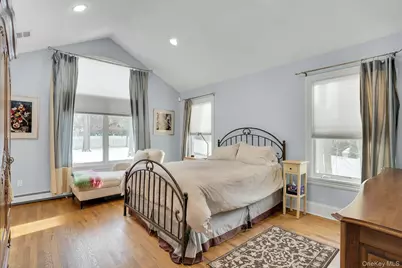 48 Randolph Drive, Dix Hills, NY 11746 - Photo 29