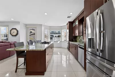 20 Hyman Court, Brooklyn, NY 11229 - Photo 7