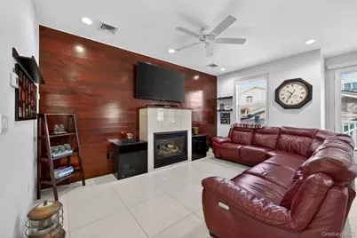 20 Hyman Court, Brooklyn, NY 11229 - Photo 11