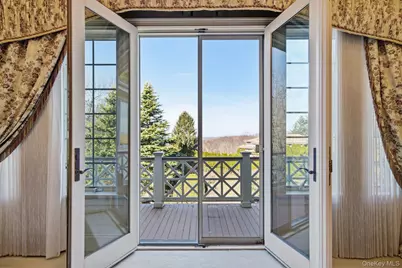 19 Cobblestone Court, Centerport, NY 11721 - Photo 29