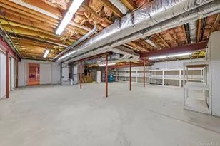 19 Cobblestone Ct, Centerport, NY 11721 - Photo 43