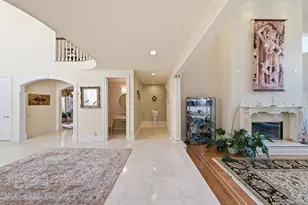 19 Cobblestone Ct, Centerport, NY 11721 - Photo 13