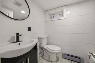 118-27 201st St, Saint Albans, NY 11412 - Photo 31