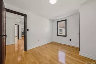 118-27 201st St, Saint Albans, NY 11412 - Photo 19