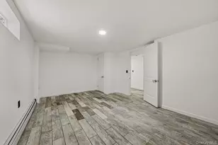 118-27 201st St, Saint Albans, NY 11412 - Photo 25