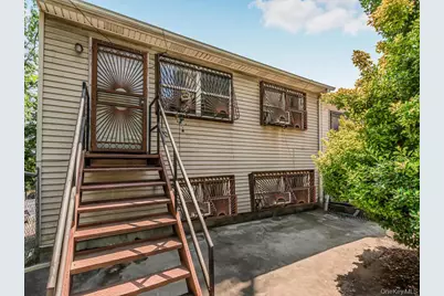 1567 Longfellow Avenue, Bronx, NY 10460 - Photo 15