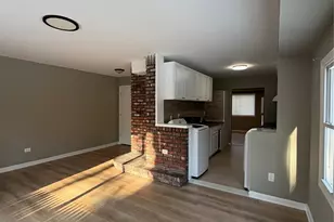 213 Hill Rise, Calverton, NY 11933 - Photo 5