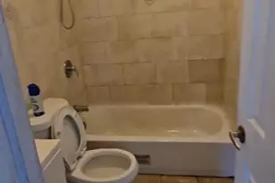 105-17 170th St, Jamaica, NY 11433 - Photo 5