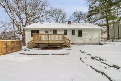 331 Alta Vista Drive, Yonkers, NY 10710 - Photo 23