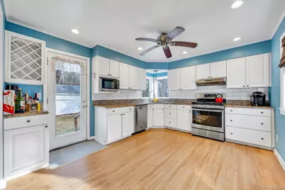 67 Long Island Avenue, Yaphank, NY 11980 - Photo 7