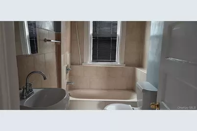 104 Winnikee Avenue #3, Poughkeepsie, NY 12601 - Photo 7