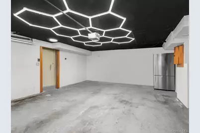 111 Alta Avenue, Yonkers, NY 10705 - Photo 11