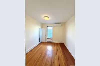 3006 85th Street #2nd Fl, East Elmhurst, NY 11370 - Photo 5
