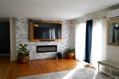 4 Manor Hills Drive, Manorville, NY 11949 - Photo 1