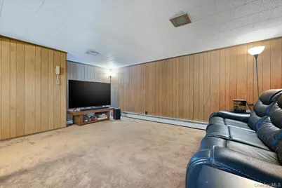 49 Atlantic Avenue, Carle Place, NY 11514 - Photo 17