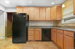 49 Atlantic Ave, Carle Place, NY 11514 - Photo 7