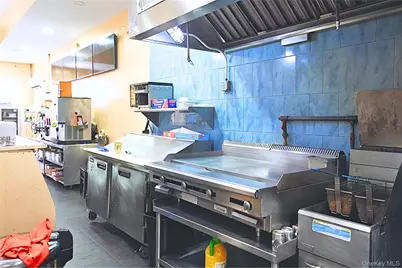 1563 B Fulton Street, Brooklyn, NY 11216 - Photo 5