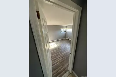 1371 Rosser Avenue, Elmont, NY 11003 - Photo 19