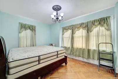 10439 115th Street, Richmond Hill, NY 11419 - Photo 23