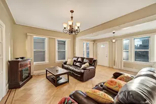 104-39 115th St, Richmond Hill, NY 11419 - Photo 7