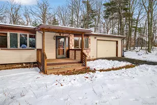 1073 Indian Springs Rd, Pine Bush, NY 12566 - Photo 5