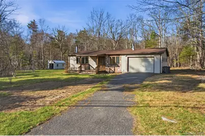 1073 Indian Springs Road, Pine Bush, NY 12566 - Photo 29