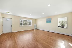 134-10 Farmers Blvd, Jamaica, NY 11434 - Photo 17