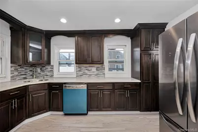 296 Harvard Street, Hempstead, NY 11550 - Photo 15