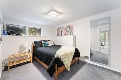 110 Round Hill Road, Scarsdale, NY 10583 - Photo 35