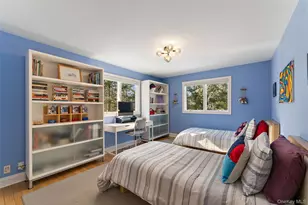 110 Round Hill Rd, Scarsdale, NY 10583 - Photo 23