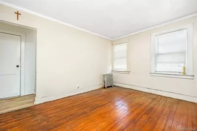 24018 144th Avenue, Rosedale, NY 11422 - Photo 17