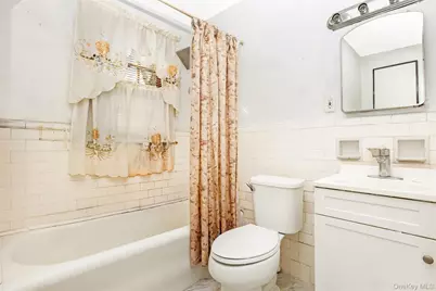 24018 144th Avenue, Rosedale, NY 11422 - Photo 15