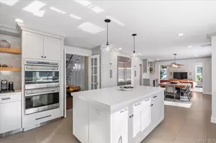 9 Thomas Ln, Scarsdale, NY 10583 - Photo 9