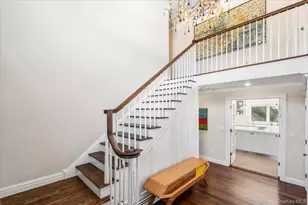 9 Thomas Ln, Scarsdale, NY 10583 - Photo 3