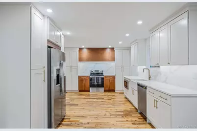 6 Connetquot Drive, Oakdale, NY 11769 - Photo 1