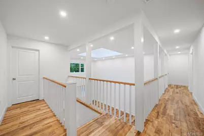 6 Connetquot Drive, Oakdale, NY 11769 - Photo 25