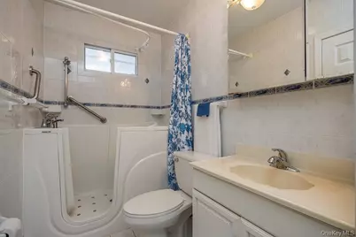 109 Gatto Lane, Pearl River, NY 10965 - Photo 15