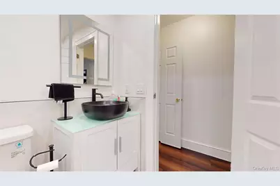 135 Standish Drive, Pearl River, NY 10965 - Photo 15