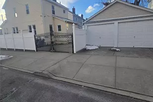 182-19 147th Ave, Springfield Gardens, NY 11413 - Photo 13