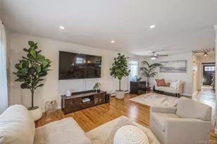 2 Udalia Rd, West Islip, NY 11795 - Photo 5