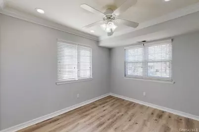 449 Lake Pointe Drive #449, Middle Island, NY 11953 - Photo 5