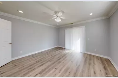 449 Lake Pointe Drive #449, Middle Island, NY 11953 - Photo 7