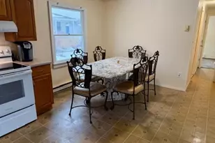 42 Village Cir S, Manorville, NY 11949 - Photo 7