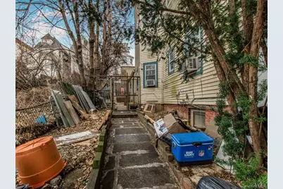 188 Woodworth Avenue, Yonkers, NY 10701 - Photo 3