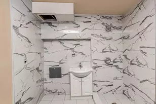 188 Woodworth Ave, Yonkers, NY 10701 - Photo 17