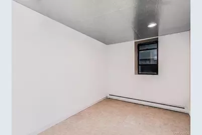 188 Woodworth Avenue, Yonkers, NY 10701 - Photo 15