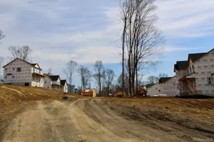 34 Tamarack Dr, Newburgh, NY 12550 - Photo 15